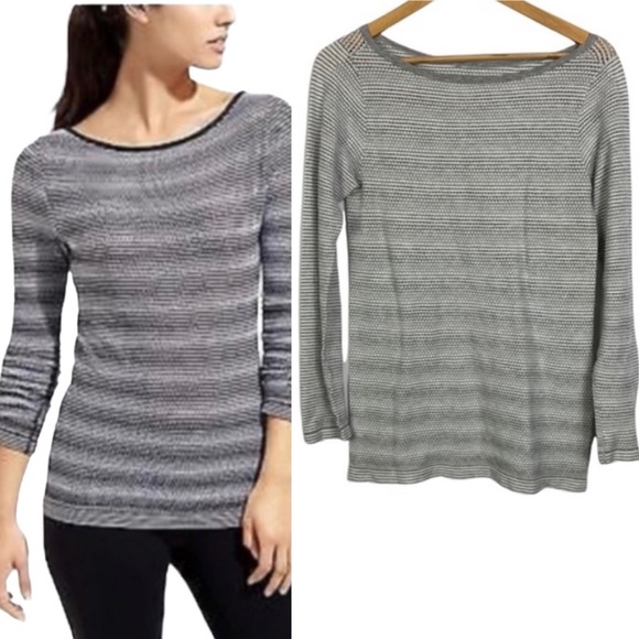 Athleta Tops - Athleta striped seamless long sleeve top White grey Open knit for breathing L